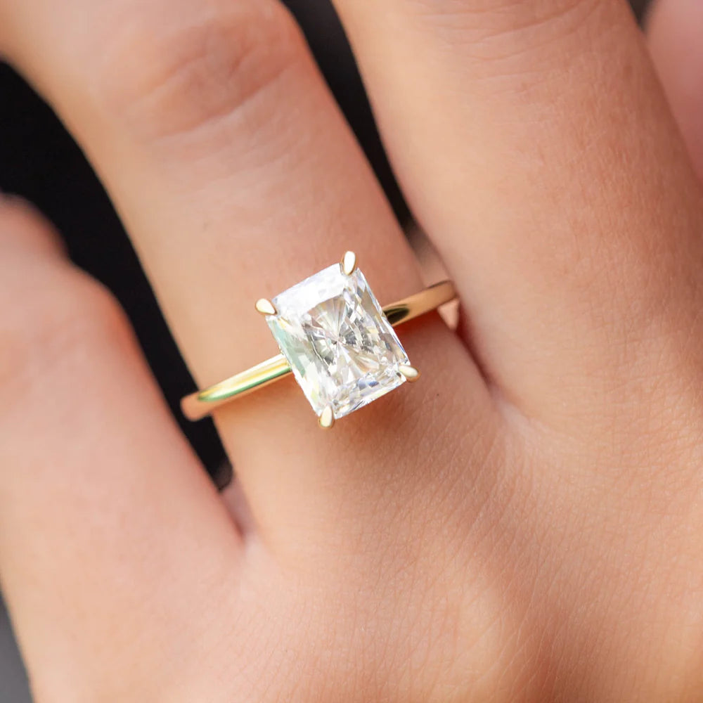 The Mariposa - Gold - Moissanite
