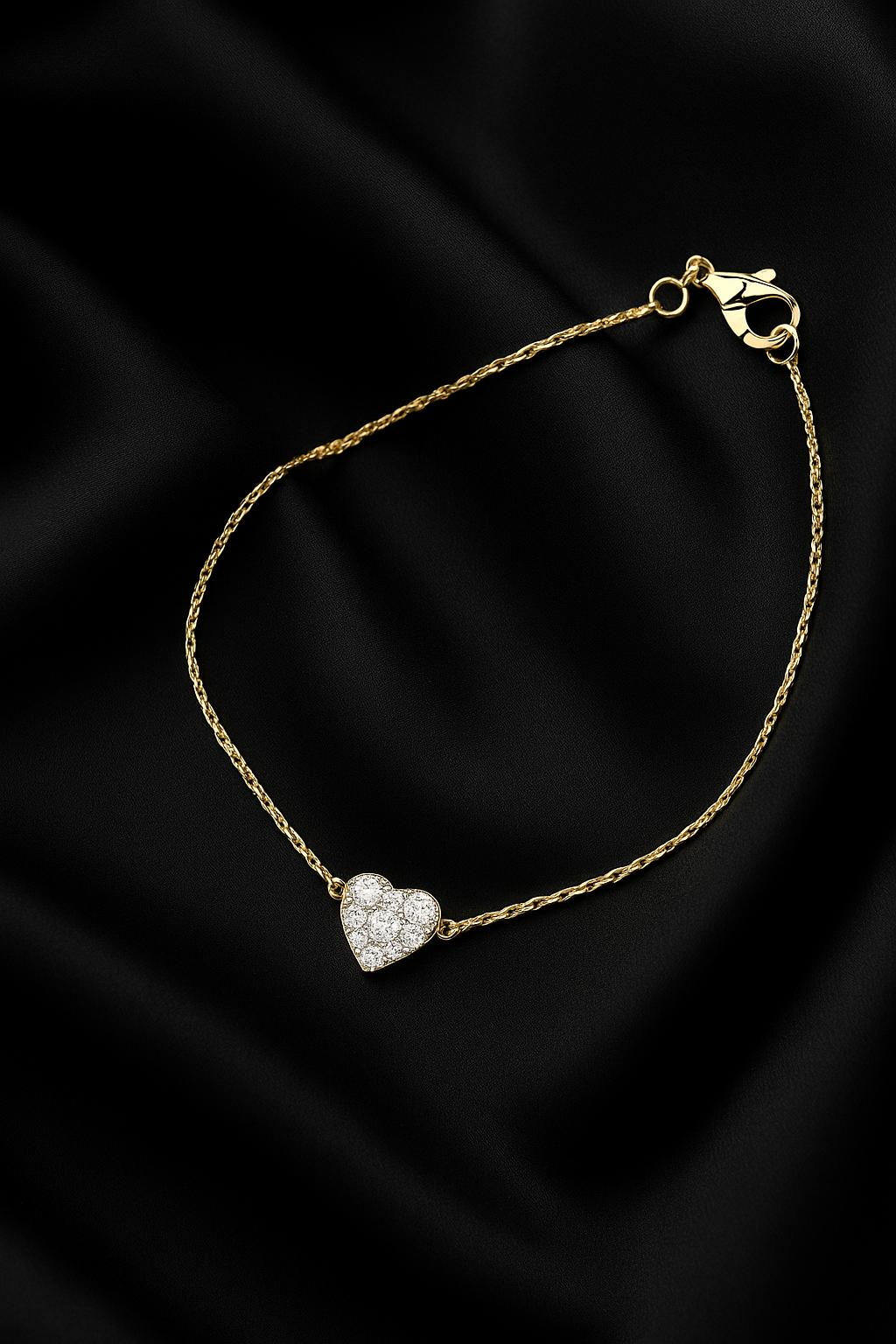 The Alia, Cluster Diamond Heart Shaped Bracelet